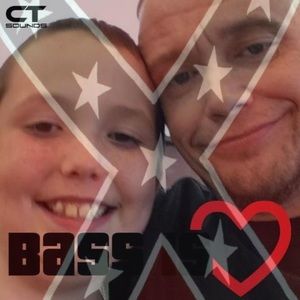 Meet your Posher, Mikeol